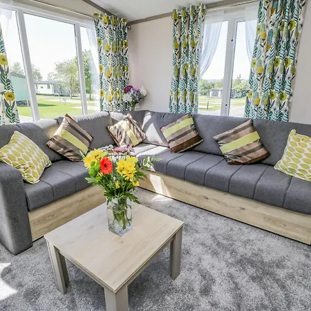 Jean's Place * Ganton