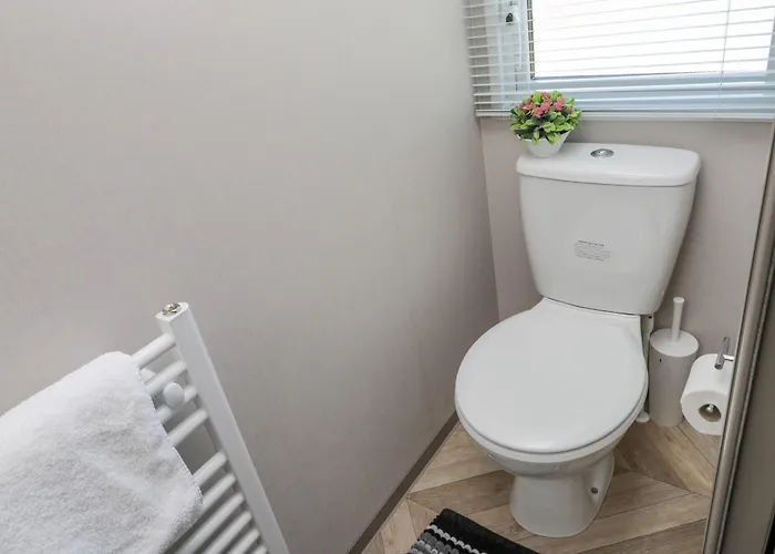 Jean's Place * Ganton