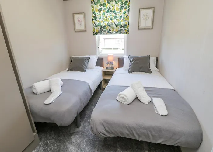 Jean's Place * Ganton